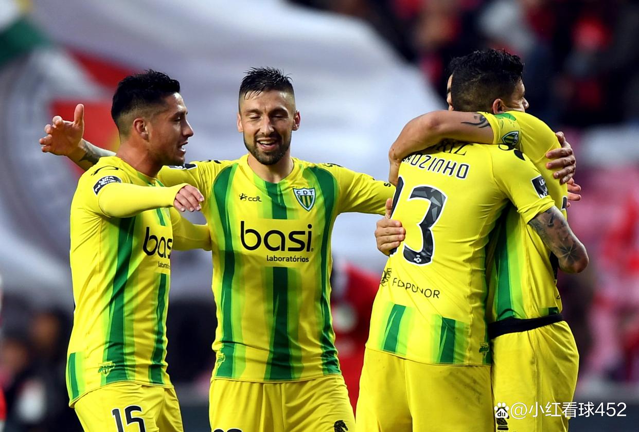 熊猫体育APP-葡超清晨走向成谜，巴塞罗那队长鼓劲，引发热议，球队文化再被提及的简单介绍